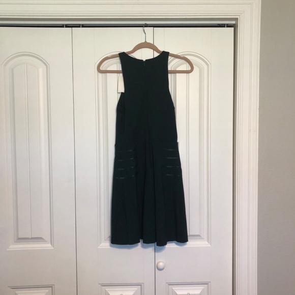 Brand New Women’s Dress Size Small - Picture 3 of 12